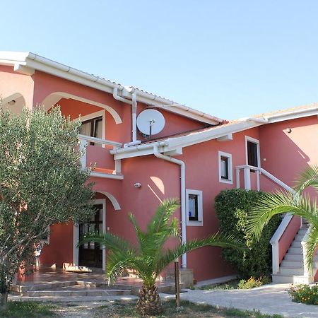 Apartments Puskaric Vir Luaran gambar